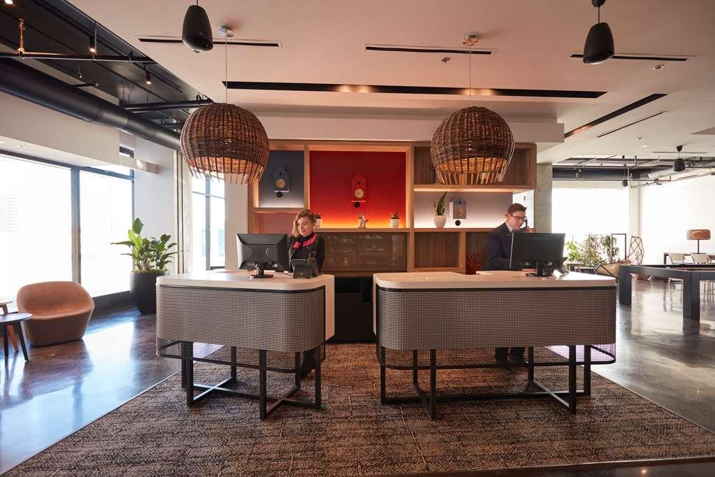 Alt Hotel Calgary East Village Kültér fotó