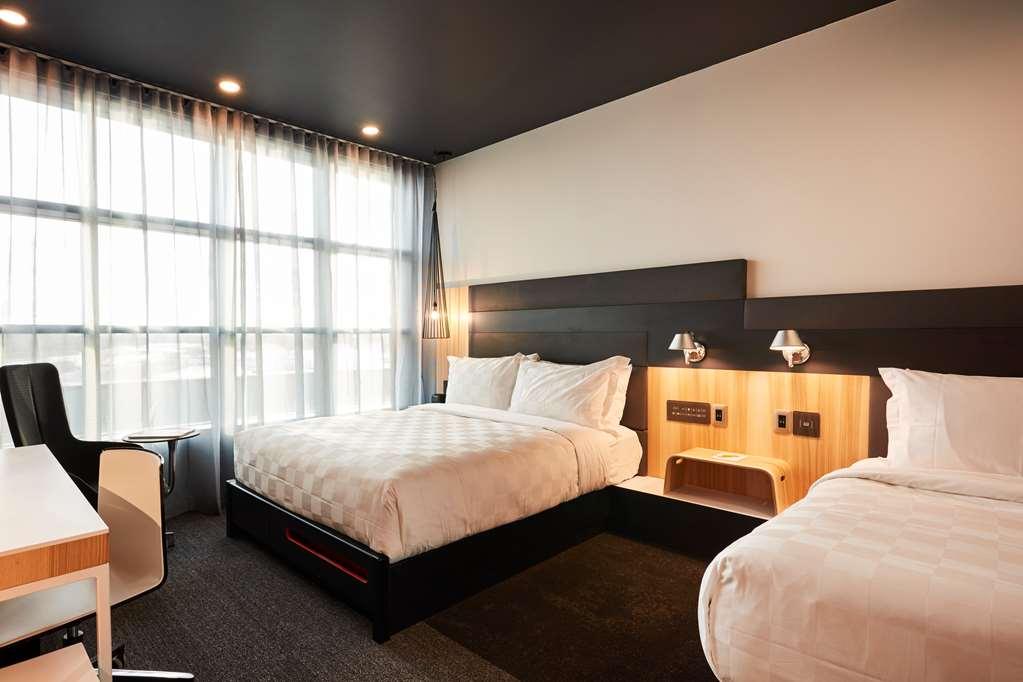 Alt Hotel Calgary East Village Szoba fotó